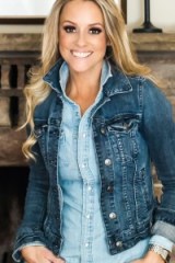 Nicole Curtis